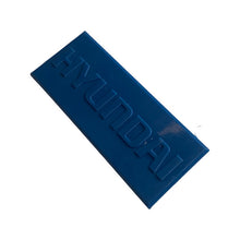 1158097  Hyundai Logo Plate